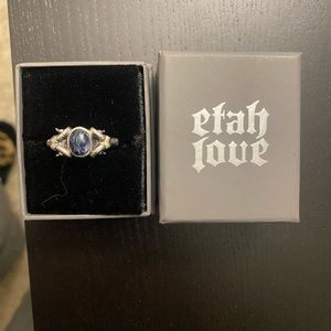 Etah Love The emperor ring. Size 7
